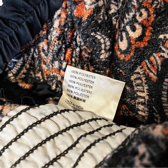 Free People Dare Me Velvet Paisley Smocked Blouse - Picture 6 of 7